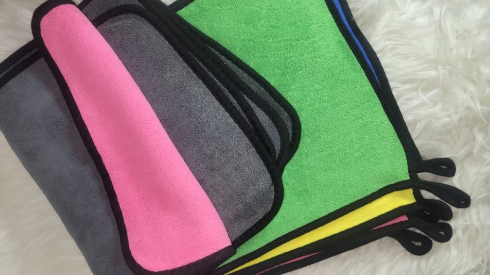 WhatsApp Image 2026-01-12 at 101541 AM-4a61c87e Microfiber Towels (Dusters) (Big) - Image 1