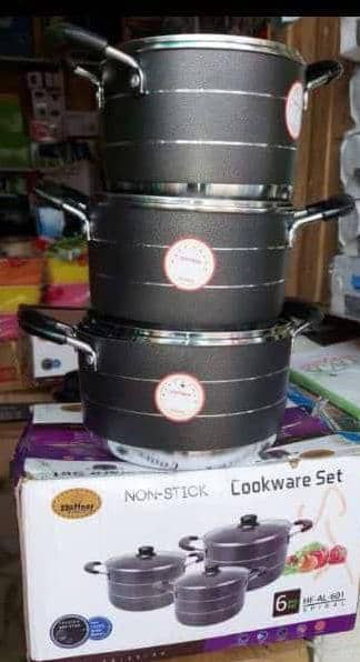 IMG-20260617-WA0013 Hoffner nonstick pot set - Image 1