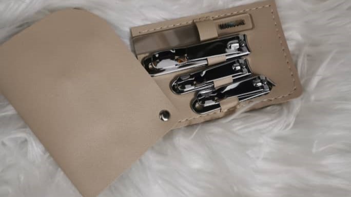 manicure set-c3a9944c (1)-87ac4773 Mini manicure set - Image 1